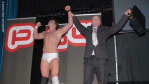 2 more matches announced for Alloa Town Hall show(29.01.11)